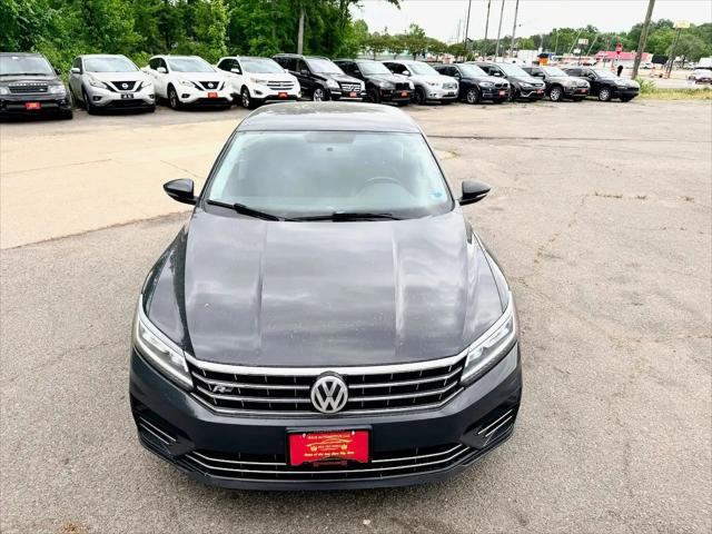 2017 Volkswagen Passat 1.8T R-Line