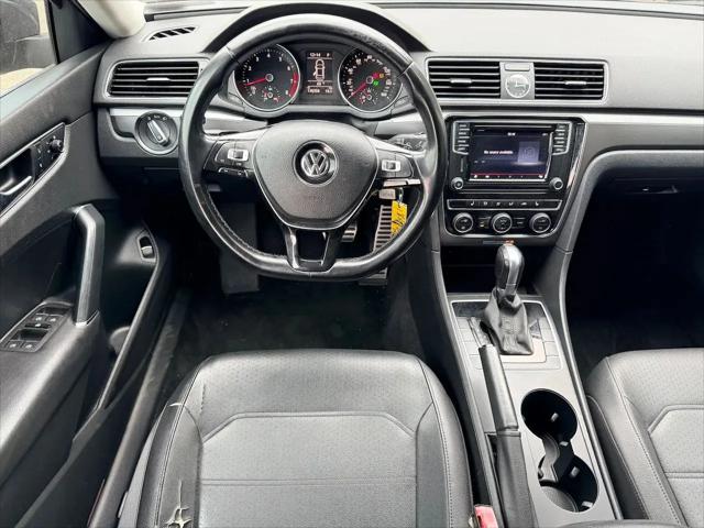 2017 Volkswagen Passat 1.8T R-Line
