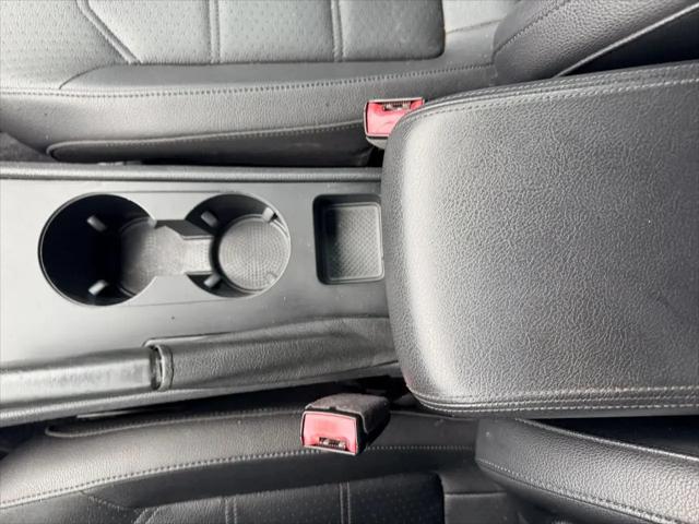 2017 Volkswagen Passat 1.8T R-Line