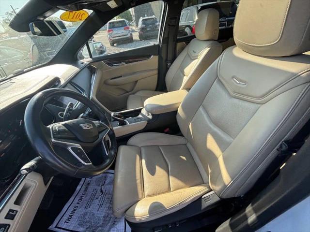 2017 Cadillac XT5 Premium Luxury