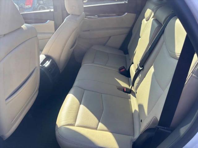 2017 Cadillac XT5 Premium Luxury
