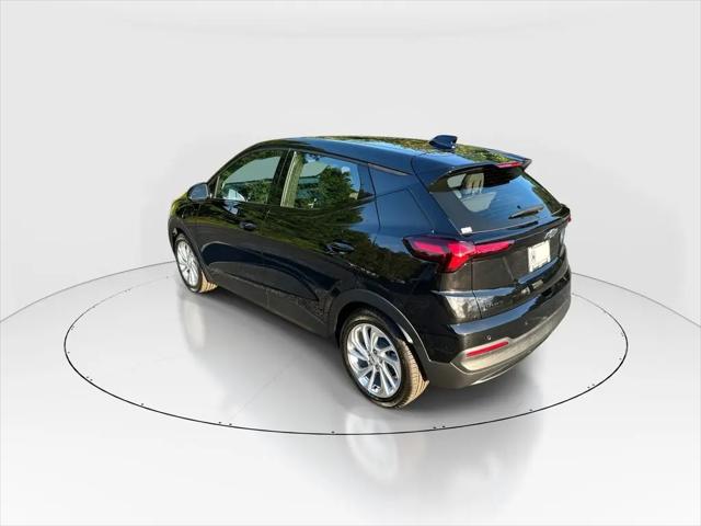 2027 Chevrolet Bolt LT FWD
