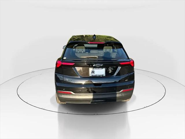 2027 Chevrolet Bolt LT FWD