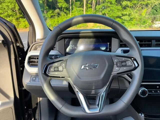 2027 Chevrolet Bolt LT FWD