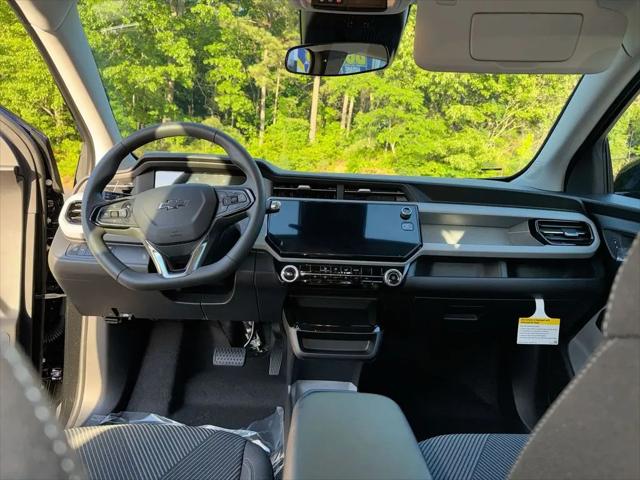 2027 Chevrolet Bolt LT FWD