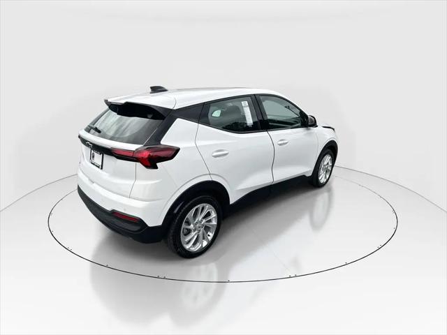 2027 Chevrolet Bolt LT FWD