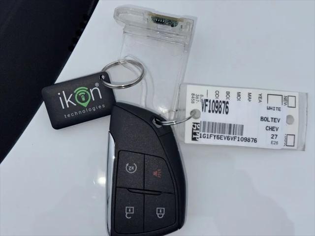 2027 Chevrolet Bolt LT FWD
