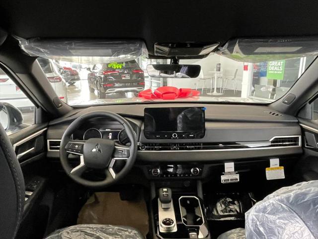 2026 Mitsubishi Outlander LE 2.5 2WD