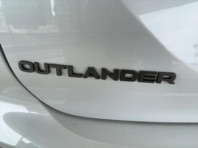2026 Mitsubishi Outlander LE 2.5 2WD