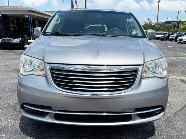 2015 Chrysler Town & Country Touring