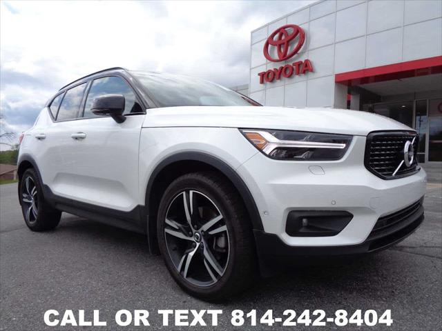 2019 Volvo XC40 T5 R-Design