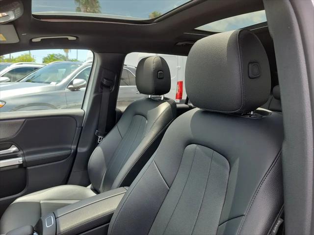 2022 Mercedes-Benz GLB GLB 250