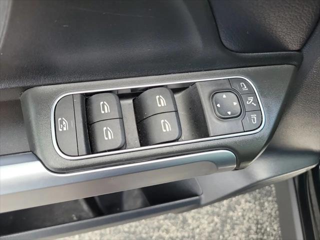 2022 Mercedes-Benz GLB GLB 250
