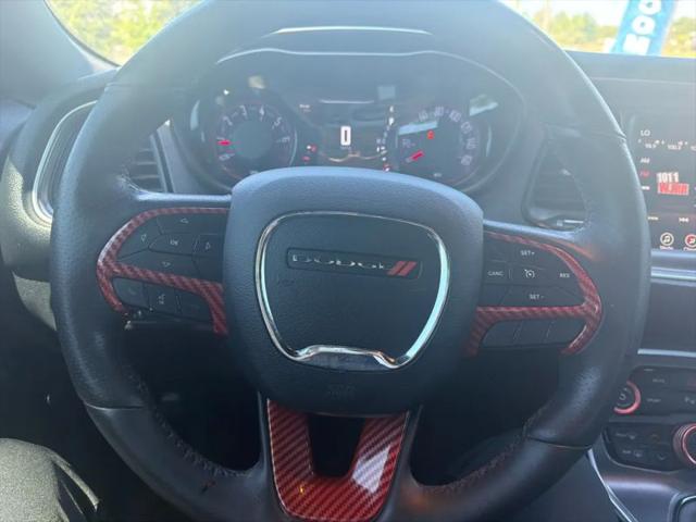 2017 Dodge Challenger SXT Plus