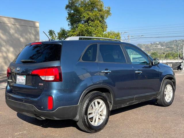2015 Kia Sorento LX