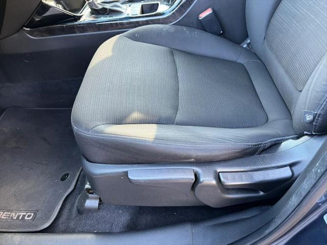2015 Kia Sorento LX