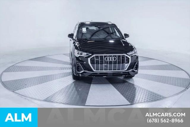 2025 Audi Q3 Premium 45 TFSI S line quattro Tiptronic
