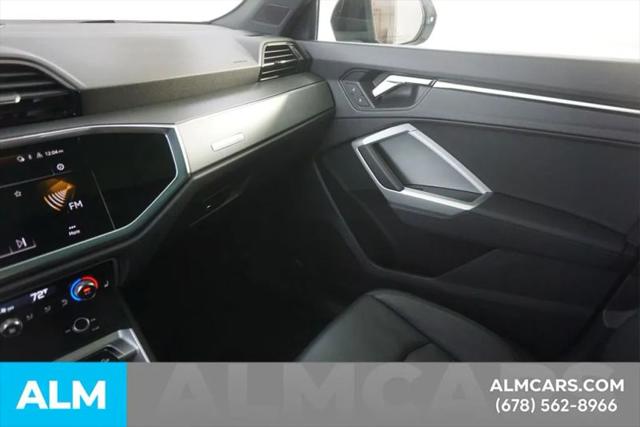 2025 Audi Q3 Premium 45 TFSI S line quattro Tiptronic