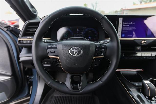 2025 Toyota Crown Signia Limited