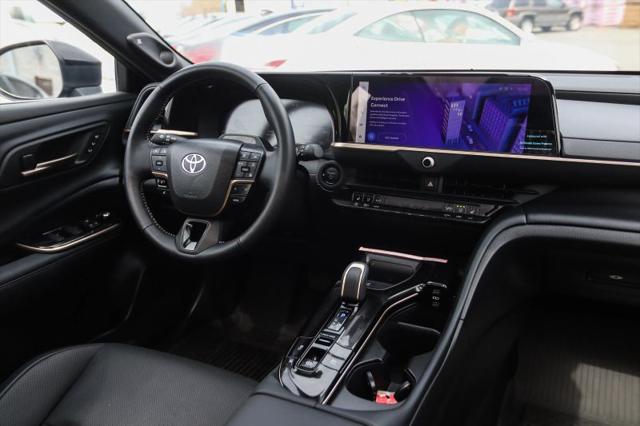 2025 Toyota Crown Signia Limited