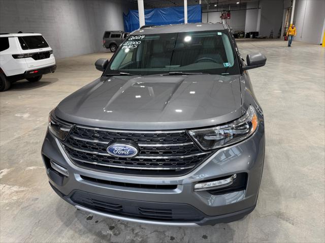 2024 Ford Explorer XLT 2024 Ford Explorer XLT