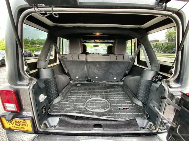 2016 Jeep Wrangler Unlimited Sahara