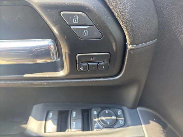 2022 GMC Sierra 1500 Limited 4WD Crew Cab Short Box SLT