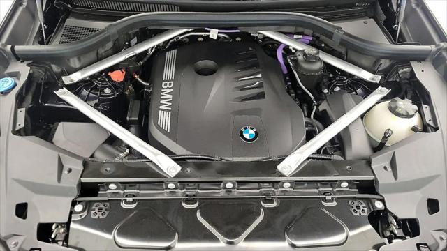 2025 BMW X6 xDrive40i