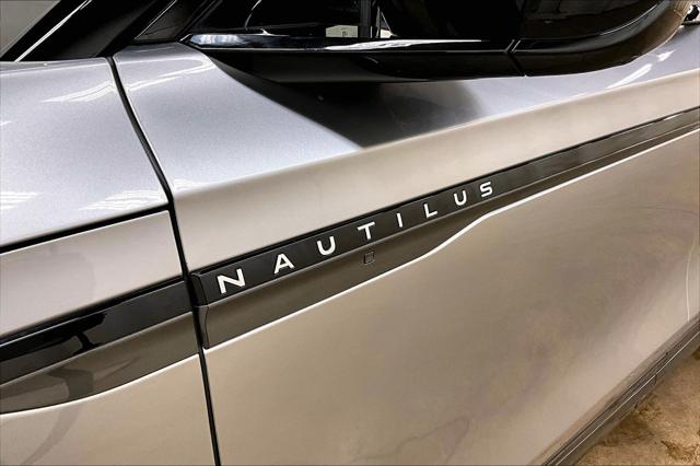 2024 Lincoln Nautilus Reserve