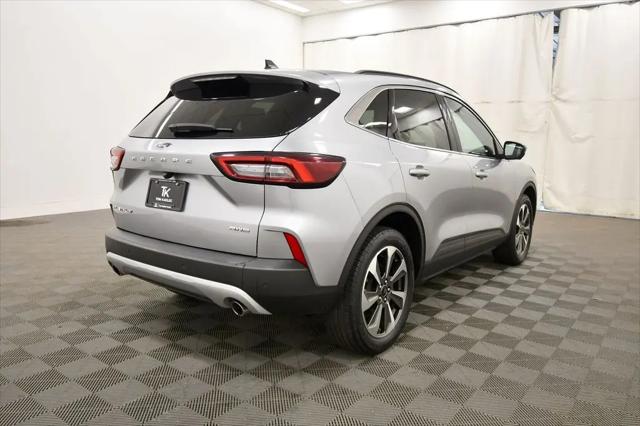 2024 Ford Escape Platinum