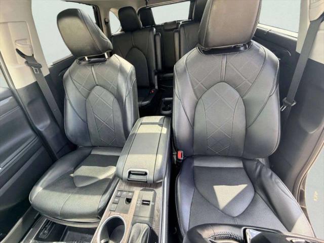 2023 Toyota Highlander Platinum