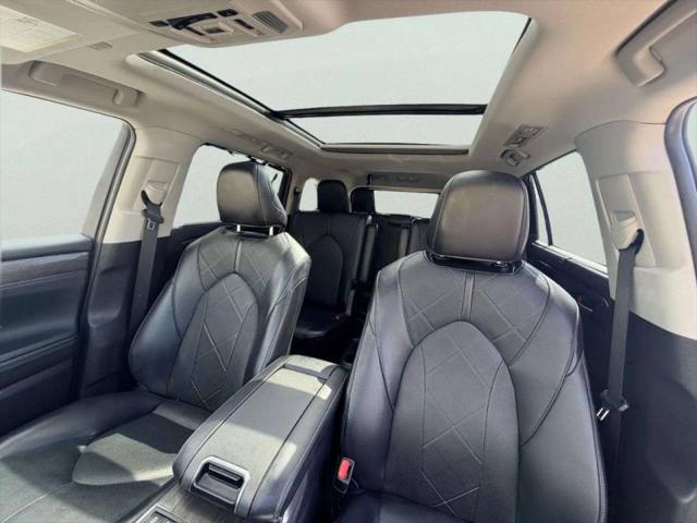 2023 Toyota Highlander Platinum