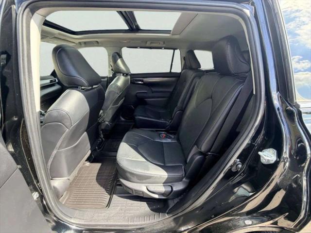 2023 Toyota Highlander Platinum