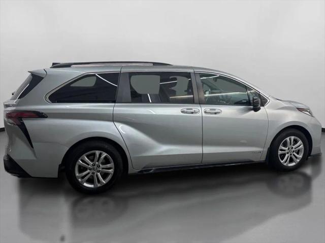 2021 Toyota Sienna XSE