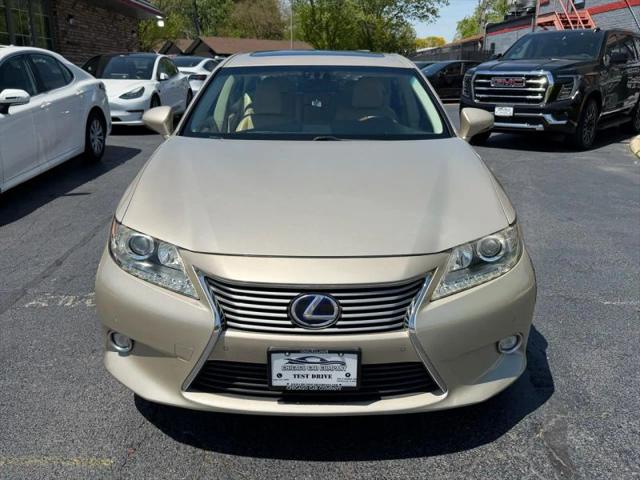 2015 Lexus ES 300h 300h