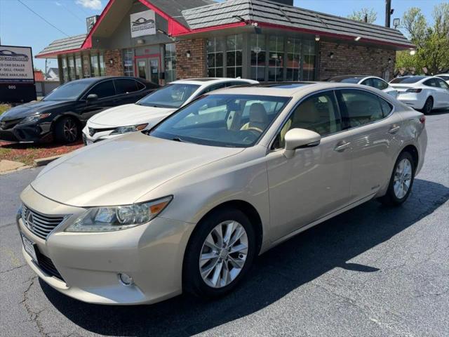 2015 Lexus ES 300h 300h