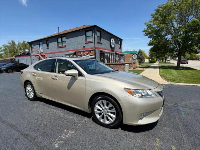 2015 Lexus ES 300h 300h