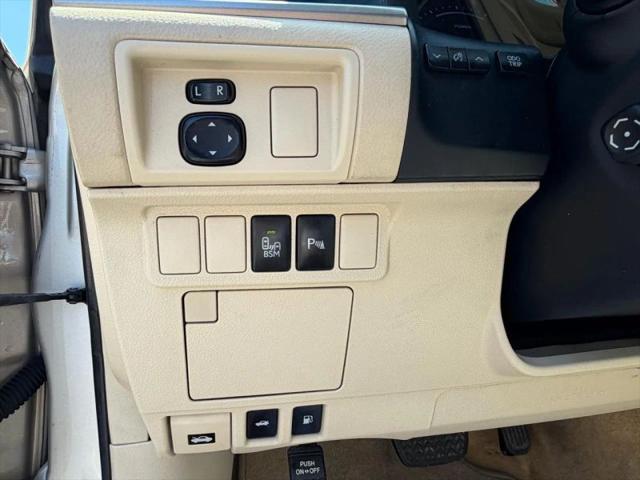 2015 Lexus ES 300h 300h