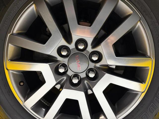 2013 GMC Acadia Denali