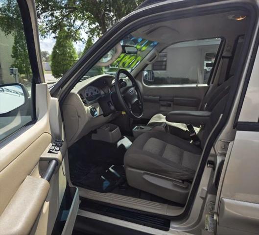 2005 Ford Explorer Sport Trac XLS
