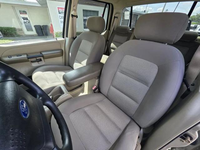 2005 Ford Explorer Sport Trac XLS