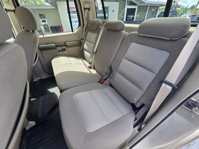 2005 Ford Explorer Sport Trac XLS