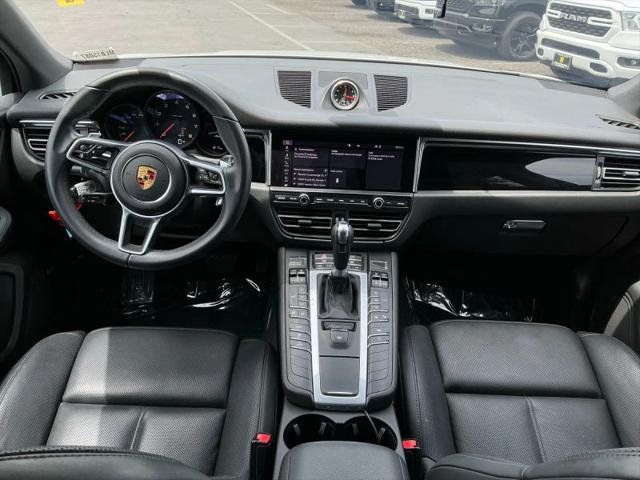 2021 Porsche Macan Base