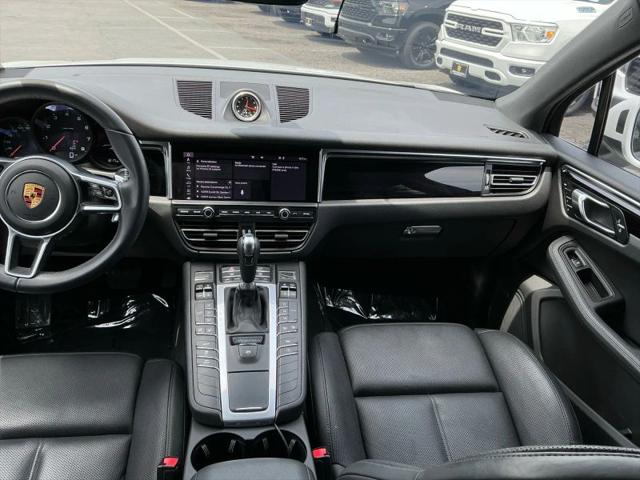 2021 Porsche Macan Base