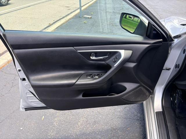 2017 Nissan Altima 2.5 SV