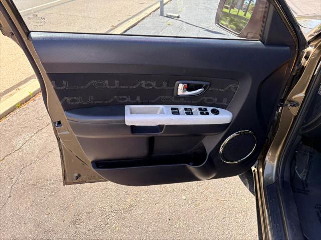 2012 Kia Soul +