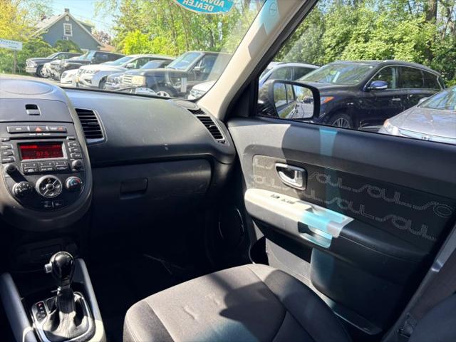 2012 Kia Soul +