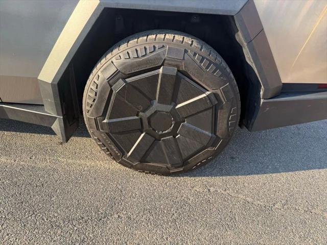 2024 Tesla Cybertruck All-Wheel Drive