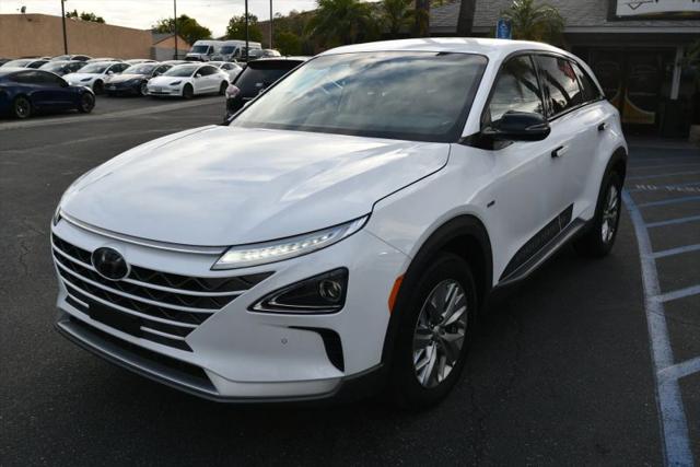 2022 Hyundai NEXO Blue