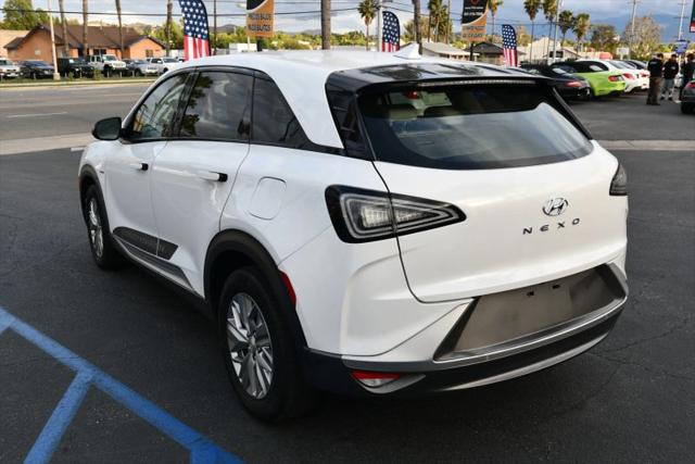 2022 Hyundai NEXO Blue